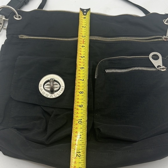 Baggallini Black Nylon Crossbody Bag with small wallet. BP1986A - Picture 11 of 13